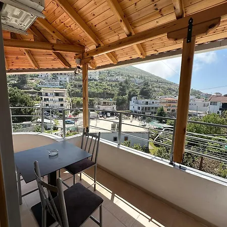 Evelina Ernild 3* סרנדה